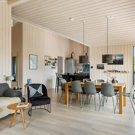 Semesterbostad 6835-allinge-gronnedalsvej-19-b