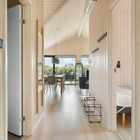 6835-allinge-gronnedalsvej-19-b