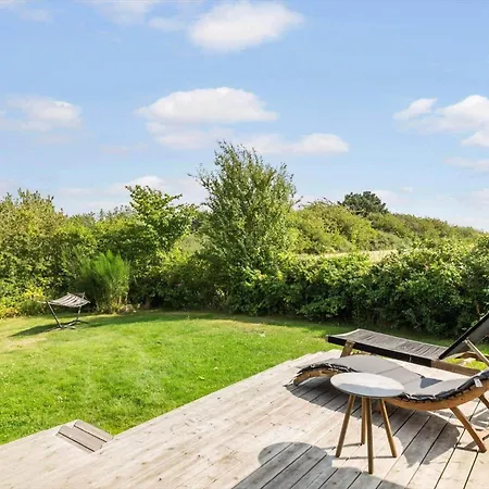 6835-allinge-gronnedalsvej-19-b بيت للعطل إلينغه