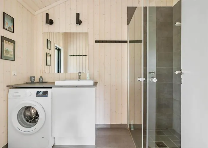 6835-allinge-gronnedalsvej-19-b *